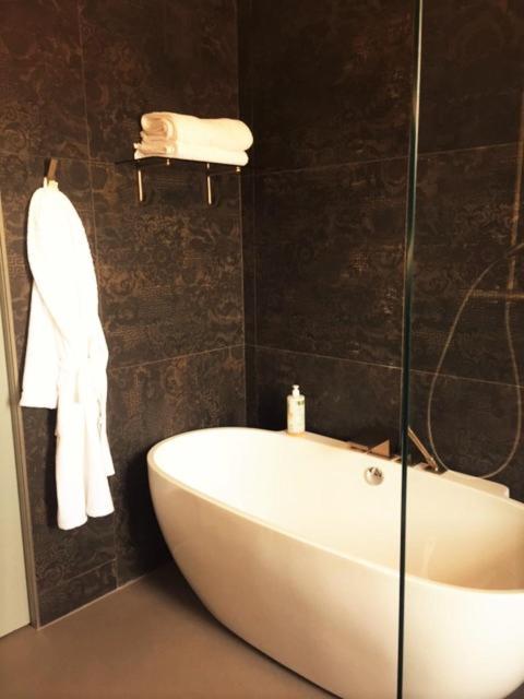 Suite Privee Du Balcon Du Vieux Port มาร์กเซย ภายนอก รูปภาพ